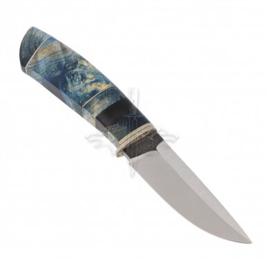 Peilis medžioklei ir žvejybai "Blue Hunter" 2; N690 Böhler Uddeholm; Karelijos beržas stabilizuotas; Titanas 1 Peilis medžioklei ir žvejybai "Blue Hunter" 2; N690 Böhler Uddeholm; Karelijos beržas stabilizuotas; Titanas 1